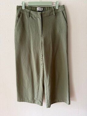 Minimum | Wide Leg Green Cropped Lightweight Trousers | Size 38